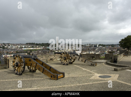 Doppelzimmer Bastion Stadt Wände Derry City Nordirland Www Osheaphotography com Stockfoto