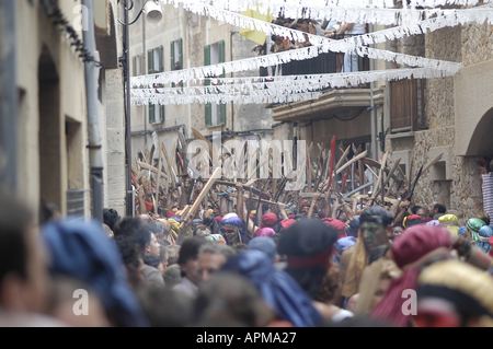 Der jährliche Kampf der Mauren und Christen Festival in Pollensa, Spanien. Stockfoto