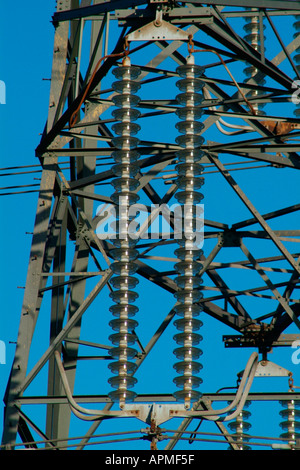 Strommasten tragen macht von Didcot Power Station entlang der Themse-Tal in Oxfordshire Stockfoto