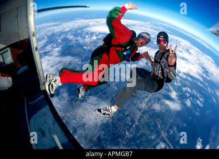 Fallschirmspringer verlassen Flugzeug Titusville, Florida, USA Stockfoto
