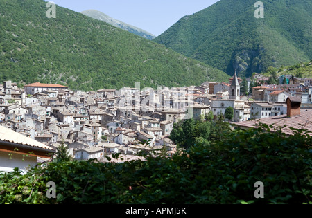 Italien Abruzzen Scanno Panorama der Stadt Stockfoto
