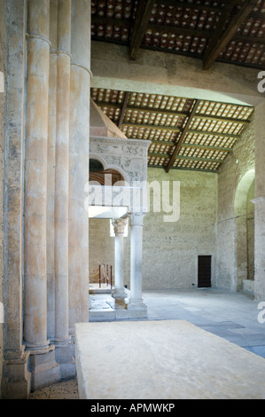 Italien Casauria S Clemente Basilika XII Jh. Stockfoto