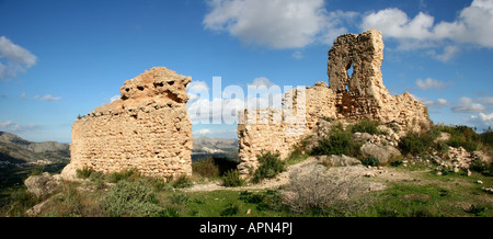 Orba Burg jetzt eine Ruine ursprünglich von den Mauren erbaut bevor er die Christen um das 13. Jahrhundert übernommen und bekannt Stockfoto