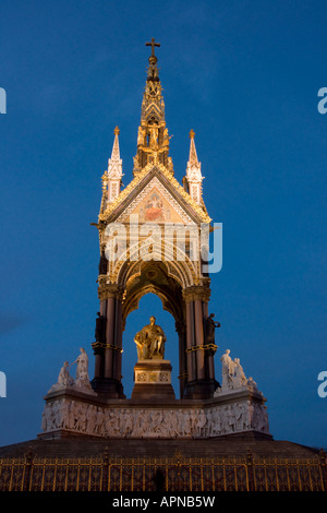 UK England London Albert Memorial Dämmerung Stockfoto