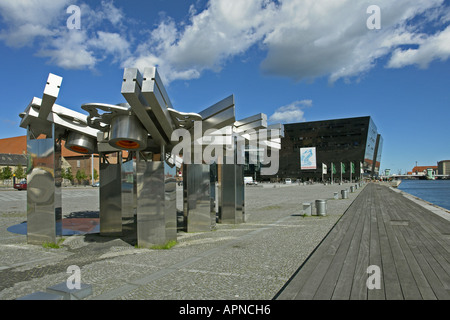 Der königlichen Bibliothek befindet sich in einem Gebäude mit dem Namen The Black Diamond spektakulär befindet sich an der Uferpromenade in Kopenhagen Stockfoto