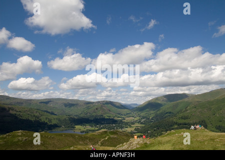 Blick Richtung Grasmere aus Loughrigg fiel, Nationalpark Lake District, Cumbria Stockfoto