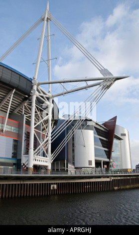 Das Millennium Stadium, Cardiff, Wales, UK. Das nationalstadion von Wales, 1999 von John Laing plc gebaut Stockfoto