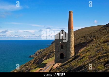 die Reste des alten Towanroath Motor Hauses bei Wheal Coates Zinnmine in der Nähe von Extrameldung in cornwall Stockfoto