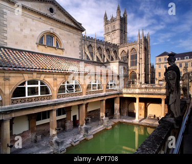 Gb-Avon: das römische Bad und Abtei in der historischen Stadt Bath Stockfoto