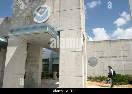 Miami Florida, NOAA, National Weather Service, National Hurrian Center, Zentrum, Meteorologen, FL0902040028 Stockfoto