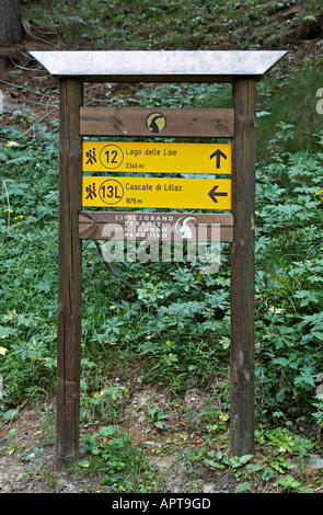 Linie 12 13G und 13 nach Lac Loie Gran Paradiso Nationalpark Italien Stockfoto