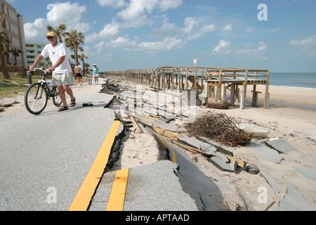 Vero Beach Florida, Wetter, Hurrakane Jeanne Schäden, Wind, Sturm, Wetter, Zerstörung, fehlende Straße, Wellenerosion, Windzerstörung, Flutwelle, FL0929040022 Stockfoto