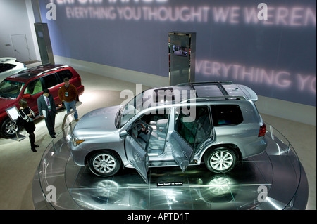 2008 Lexus LX570 bei der 2008 North American International Auto Show in Detroit Michigan USA Stockfoto