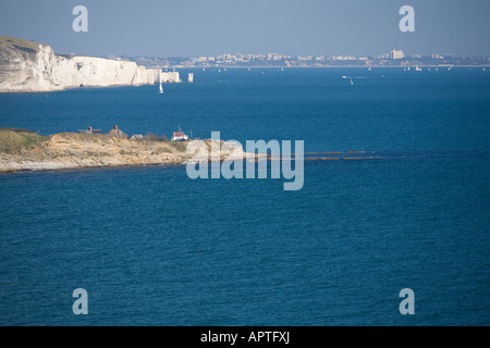 Zeigen Sie östlich von Durlston Punkt Swanage Dorset zeigt Peveril Point, Old Harry Rocks und Bournemouth an Stockfoto