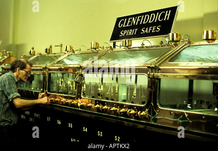 Schottland Whisky Brennerei Stills Glennfiddich Stockfoto