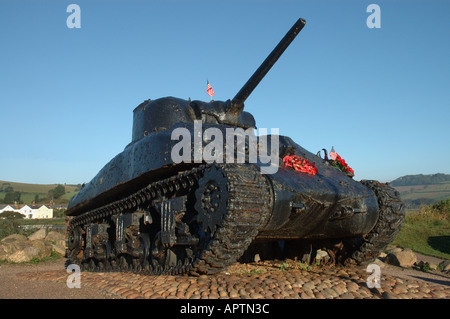 Relikt aus ein Sherman-Panzer gerettet aus dem Meer bei Slapton Sands Devon England UK Stockfoto