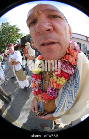 Miami Florida, Coconut Grove, King Mango Strut Parade, kulturelle Veranstaltung, Tradition, Aktivität, Wandern, Training, Marching, Anerkennung, Unterhaltung, Leistung Stockfoto