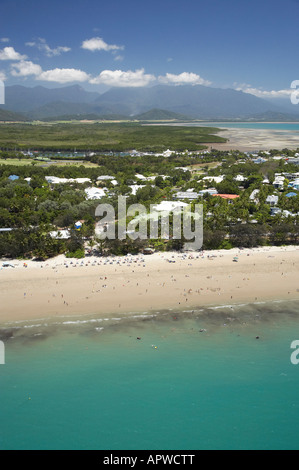 Vier Meilen Strand Port Douglas in der Nähe von Cairns North Queensland Australien Antenne Stockfoto