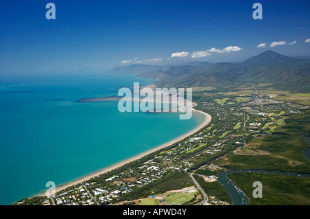 Vier Meilen Strand Port Douglas in der Nähe von Cairns North Queensland Australien Antenne Stockfoto