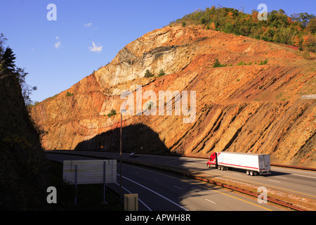 Seitwärtslaufen Hill, 68, Hancock, Maryland, USA Stockfoto