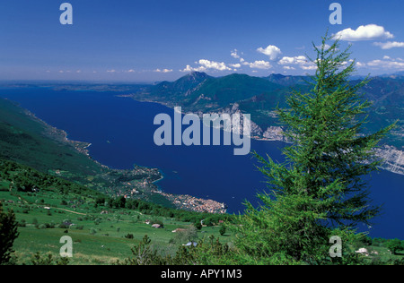 Blick vom Monte Baldo am Gardasee, Lago di Garda, Malcesine, Italien Stockfoto