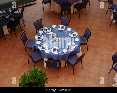 Palermo Sizilien Italien Genoardo Park Hotel Tisch gedeckt für Essen Stockfoto