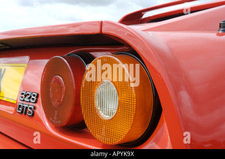 Roter Ferrari 328 GTS Stockfoto