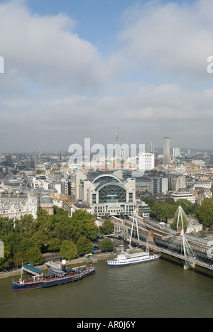 Luftbild des Bahnhofs Charing Cross London England Stockfoto