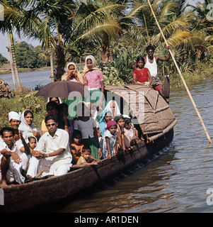 Die OnamFestival ist atPayipad,Kerala.Neighbours Freunde und Besucher sind herzlich willkommen. Snake Boot Pageantries Nehru Trophäe Stockfoto