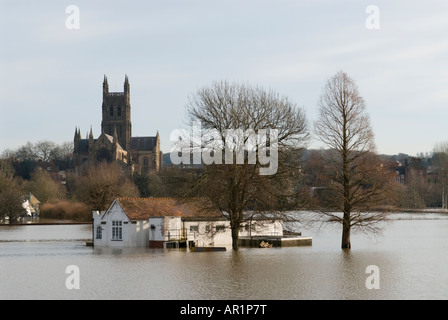 Ansicht von Worcester in der überfluteten Cricket ground Stockfoto