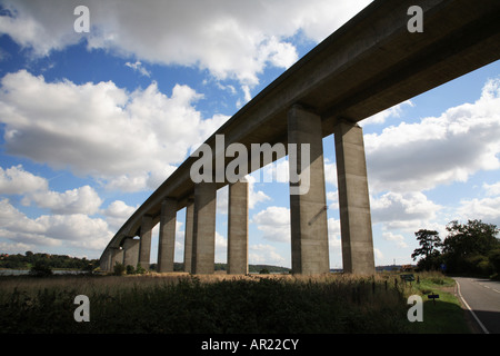 Blick auf die Orwell-Brücke über den River Orwell in der Nähe von Ipswich, Suffolk, East Anglia UK Stockfoto