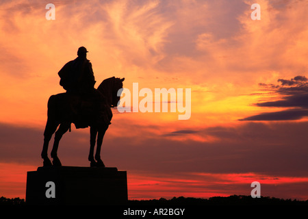 Statue von Stonewall Jackson im Sonnenuntergang, Manassas National Battlefield Park, Manassas, Virginia, USA Stockfoto