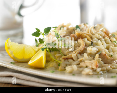 Hähnchen-Zitronen-Thymian-risotto Stockfoto