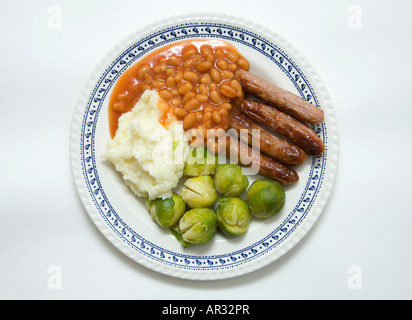 Sprossen, gebackene Bohnen, Würstchen und Kartoffelbrei Essen Stockfoto