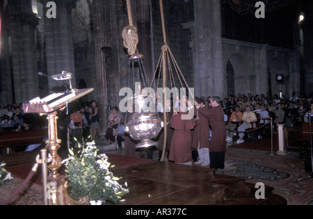 Riesige Zensor oder botafumeiro in Santago de Compostela Kathedrale, NW Spanien. Stockfoto