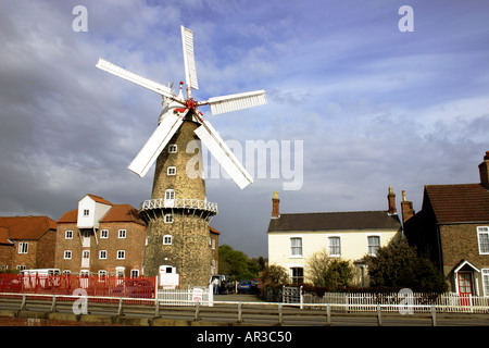 Maud Foster Windmühle 1819 Maud Foster Drain Boston Lincolnshire Lincs England UK England EU Europäische Union Europa Stockfoto