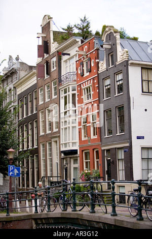 HOLLAND AMSTERDAM ALTBAU AUF DER HERENGRACHT UND LELIEGRACHT Stockfoto