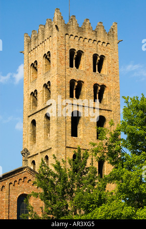 Glockenturm des romanischen Klosters Santa Maria de Ripoll des 12. Jahrhunderts Ripolles Girona Provinz Katalonien Spanien Stockfoto