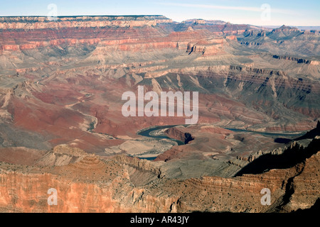 USA, Arizona, Grand Canyon National Park. Grand Canyon im Winter, wie von Lipan Punkt bei Sonnenaufgang zu sehen. Stockfoto