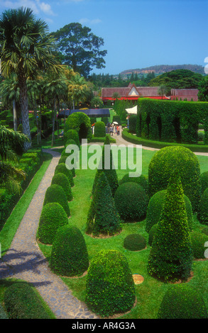 Topiary Garten an Nongnooch Village Theme Park, Pattaya, Thailand Stockfoto