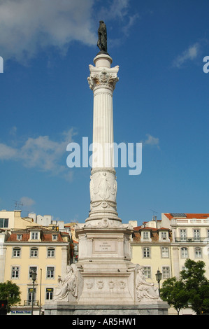 Statue von Don Pedro IV auf dem Don Pedro Platz auch als Rossio im pombalinischen Innenstadt von Lissabon Portugal Stockfoto