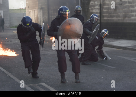 3361 veröffentlicht metropolitan Polizei Service Public Order Zweig CO12 Modell fotografiert mit Zustimmung der Metropolitan Police Stockfoto