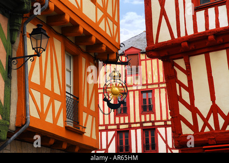 Bunte mittelalterlichen Häusern in Vannes Brittany France Stockfoto