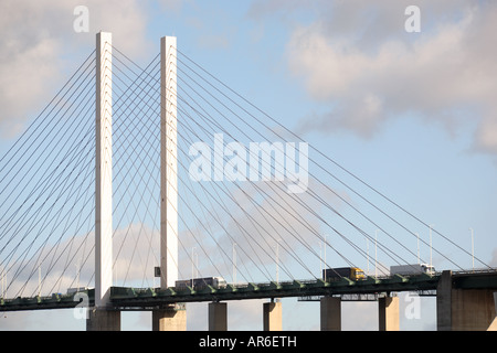 Ein Abschnitt der Dartford Crossing Hängebrücke in Kent Stockfoto