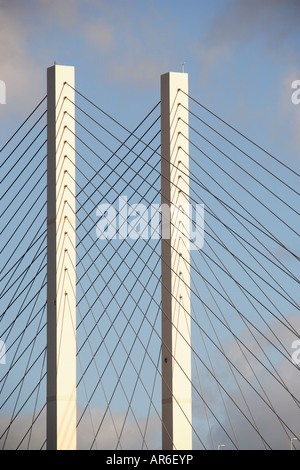 Ein Abschnitt der Dartford Crossing Hängebrücke in Kent Stockfoto