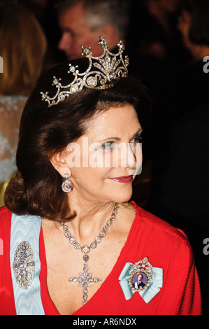 Schwedens Königin Silvia am Gala-Dinner zu Ehren der Nobelpreisträger im blauen Saal im Rathaus von Stockholm Stockfoto