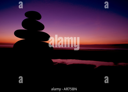 Sonnenuntergang auf Westward Ho! Strand an der Küste Nord-Devon. Stockfoto