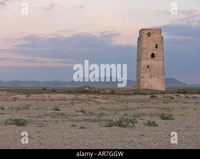 Castilnovo Wachturm in Los Bateles Strand. Conil De La Frontera, Provinz Cadiz, Andalusien, Spanien Stockfoto