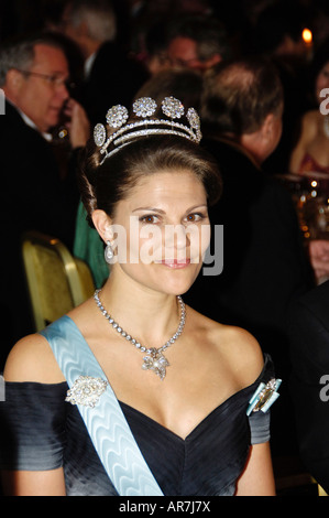 Schwedische Kronprinzessin Victoria am Gala-Dinner zu Ehren der Nobelpreisträger im blauen Saal im Rathaus von Stockholm Stockfoto