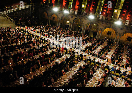 Das Gala-Dinner zu Ehren der Nobelpreisträger im blauen Saal im Rathaus von Stockholm Stockfoto